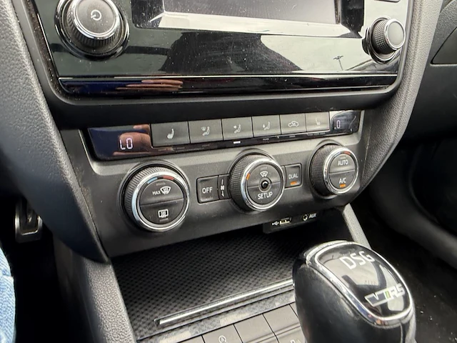 Skoda octavia sw rs 2.0 cr tdi dsg 184 at, 2015 - afbeelding 4 van  28