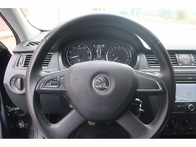 Skoda rapid 1.2 tsi grt a. bns, 3-krt-89 - afbeelding 2 van  16