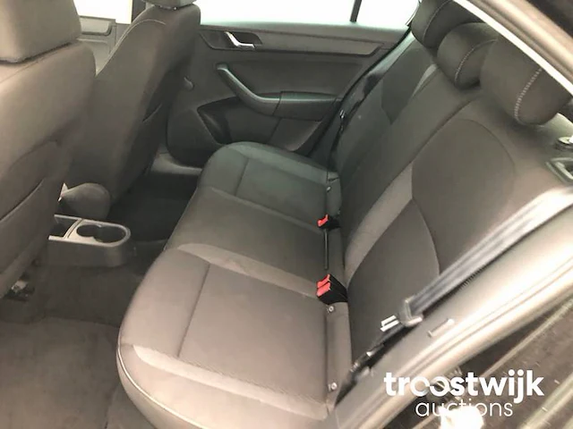 Skoda rapid 1.2 tsi grt a. bns p 7-tvd-40 - afbeelding 14 van  15