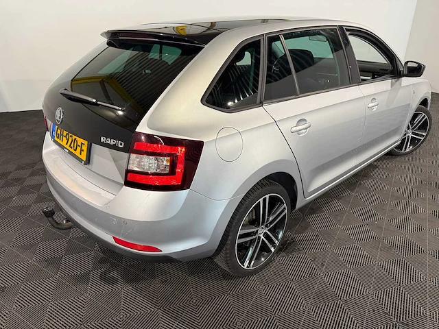 Skoda rapid spaceback 1.2 tsi grt amb, gh-920-f - afbeelding 9 van  13