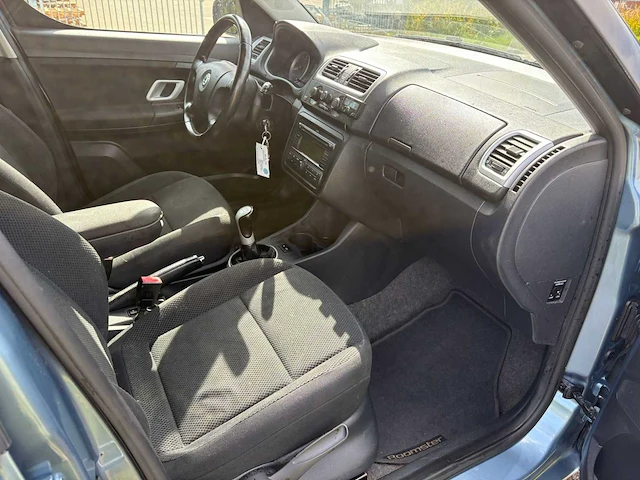 Skoda roomster 1.6 16v elegance,46-zl-hz - afbeelding 11 van  29