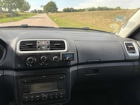 Skoda roomster 1.6 16v elegance,46-zl-hz - afbeelding 16 van  29