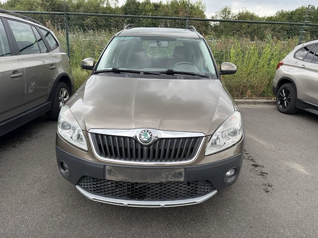 Skoda roomster, 2012 - afbeelding 12 van  30