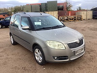 Skoda roomster personenauto - afbeelding 2 van  12