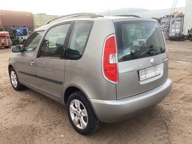 Skoda roomster personenauto - afbeelding 4 van  12