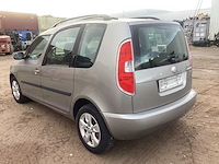 Skoda roomster personenauto - afbeelding 4 van  12