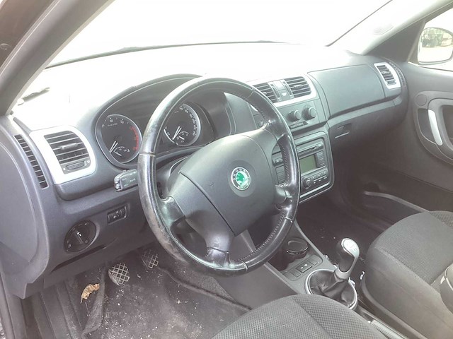 Skoda roomster personenauto - afbeelding 7 van  12
