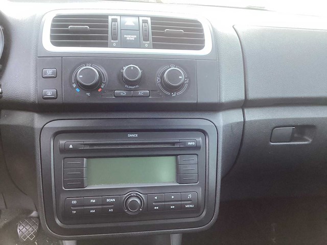 Skoda roomster personenauto - afbeelding 9 van  12