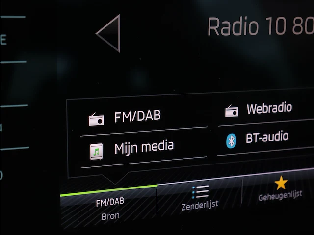 Škoda scala 1.5 tsi monte carlo | s-330-vb - afbeelding 21 van  59