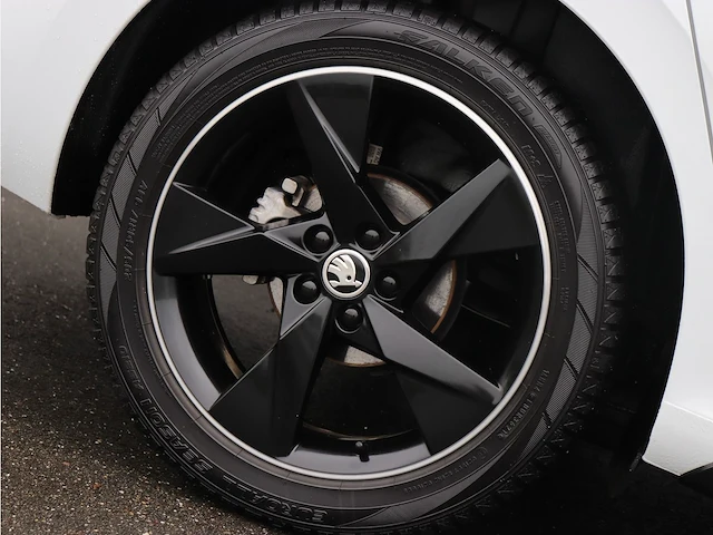 Škoda scala 1.5 tsi monte carlo | s-330-vb - afbeelding 31 van  59