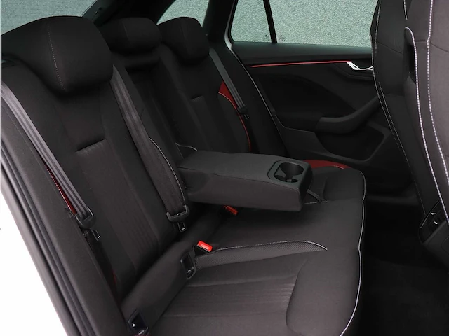 Škoda scala 1.5 tsi monte carlo | s-330-vb - afbeelding 33 van  59