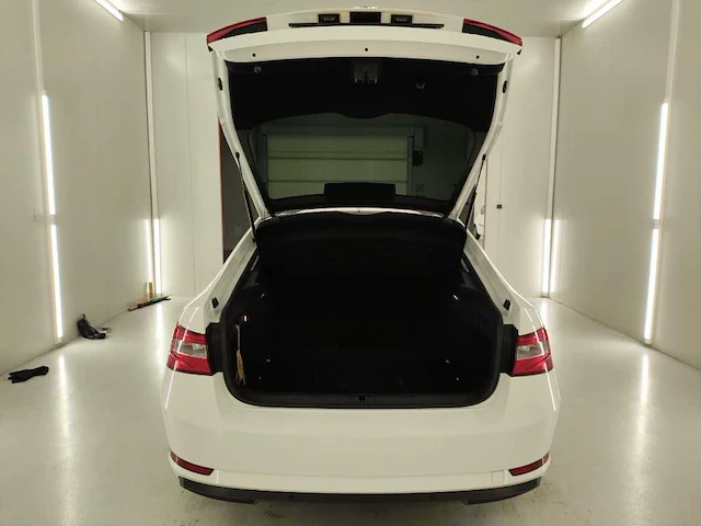 Skoda superb 1.4 tsi act active business 2015 | ht-189-k - afbeelding 13 van  24