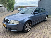Skoda superb 2.0 comfort, 88-pb-jx - afbeelding 1 van  10