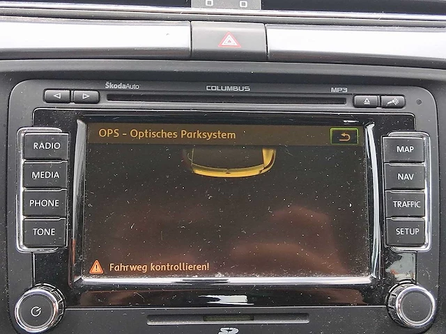 Skoda superb combi 1.4 tsi comfort business 2010 | 69-ljn-9 - afbeelding 15 van  46