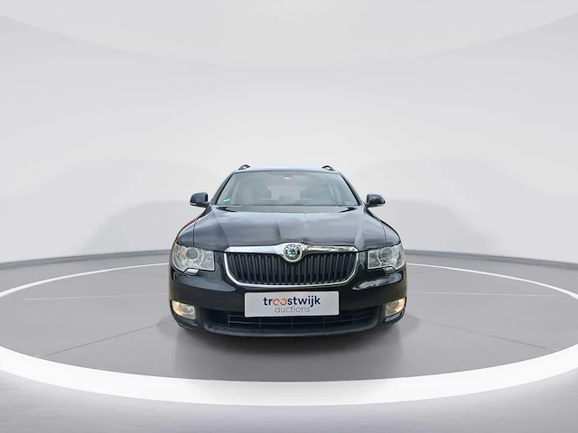 Skoda superb combi 1.4 tsi comfort business 2010 | 69-ljn-9 - afbeelding 23 van  46