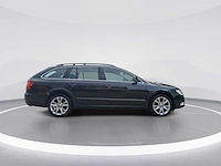 Skoda superb combi 1.4 tsi comfort business 2010 | 69-ljn-9 - afbeelding 46 van  46
