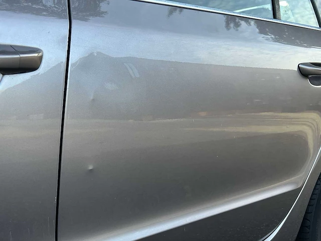 Skoda superb combi 1.4 tsi comfort business 2010 | 76-lht-7 - afbeelding 29 van  37