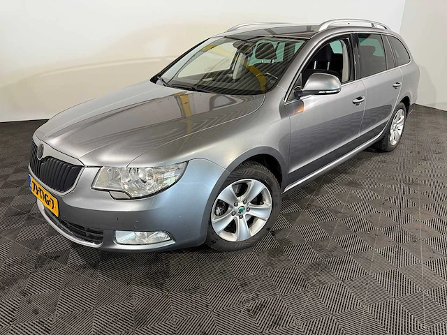 Skoda superb combi 1.4 tsi grt. amb.bns, 73-tfg-7 - afbeelding 1 van  13