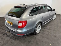 Skoda superb combi 1.4 tsi grt. amb.bns, 73-tfg-7 - afbeelding 9 van  13