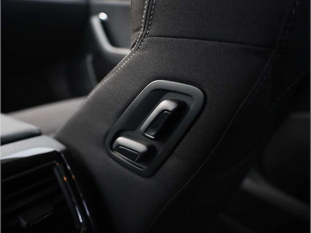Skoda superb combi 1.4 tsi iv phev 218pk automaat 2020 keyless memory stoel/stuur/achterbank verwarmd trekhaak - afbeelding 21 van  36