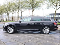 Skoda superb combi 1.4 tsi iv phev 218pk automaat 2020 keyless memory stoel/stuur/achterbank verwarmd trekhaak - afbeelding 12 van  36