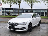 Skoda superb combi 1.4 tsi iv phev 218pk automaat 2020 pano camera stoelverwarming 19inch adaptive led - afbeelding 1 van  37