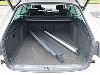 Skoda superb combi 1.4 tsi iv phev 218pk automaat 2020 pano camera stoelverwarming 19inch adaptive led - afbeelding 31 van  37