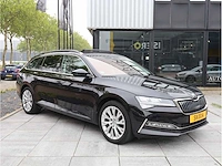 Skoda superb combi 1.4 tsi iv phev 218pk automaat 2020 - afbeelding 36 van  38