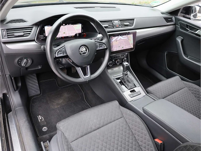 Skoda superb combi 1.4 tsi iv phev 218pk automaat 2020 - afbeelding 3 van  38