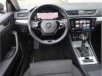 Skoda superb combi 1.4 tsi iv phev 218pk automaat 2021 stoelverwarming adaptive carplay navigatie dab led - afbeelding 7 van  28