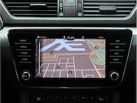 Skoda superb combi 1.4 tsi iv phev 218pk automaat 2021 stoelverwarming adaptive carplay navigatie dab led - afbeelding 11 van  28