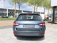 Skoda superb combi 1.4 tsi iv phev 218pk automaat 2021 stoelverwarming adaptive carplay navigatie dab led - afbeelding 23 van  28