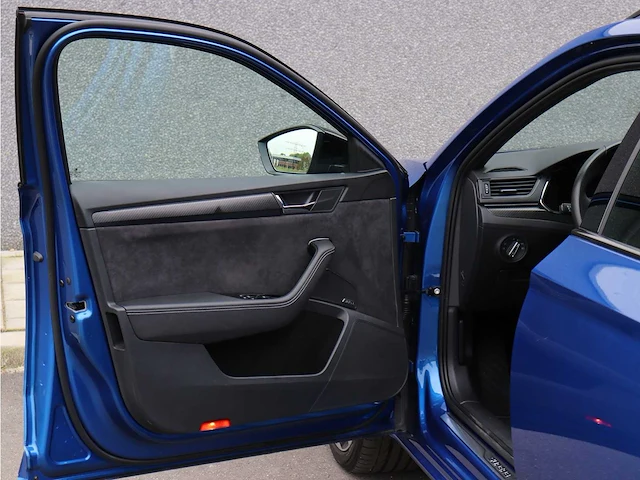 Škoda superb combi 1.4 tsi iv phev sportline business | t-127-vs - afbeelding 52 van  64