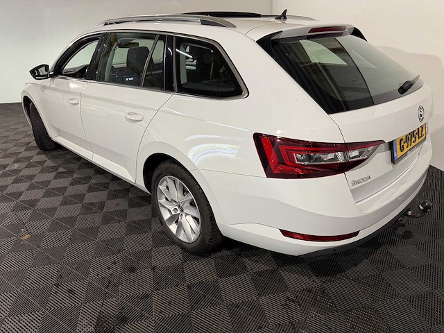 Skoda superb combi 1.5 tsi act amb. bns, g-975-lz - afbeelding 10 van  17