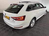 Skoda superb combi 1.5 tsi act amb. bns, g-975-lz - afbeelding 14 van  17