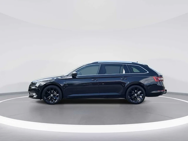 Skoda superb combi 1.6 tdi style business 2015 | hv-409-d - afbeelding 31 van  35