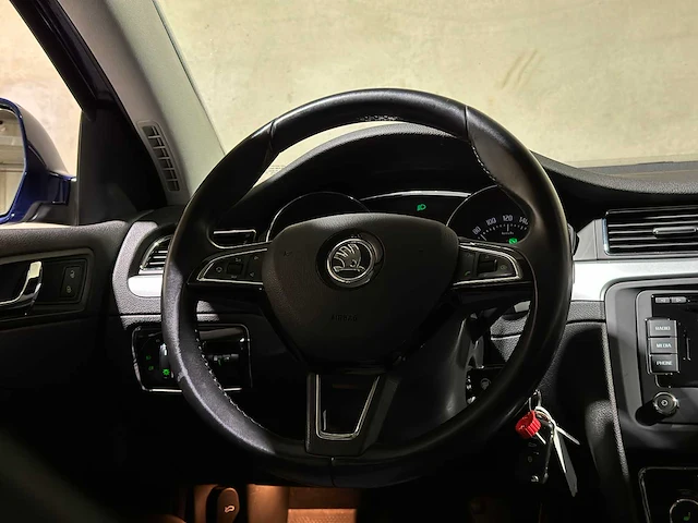Skoda superb combi 2.0 tsi 200pk automaat sprint pro 200pk 2014, pk-349-k - afbeelding 14 van  46