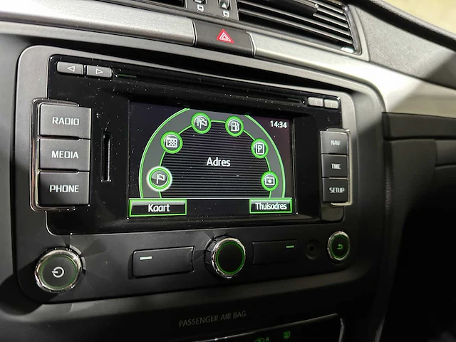 Skoda superb combi 2.0 tsi 200pk automaat sprint pro 200pk 2014, pk-349-k - afbeelding 24 van  46