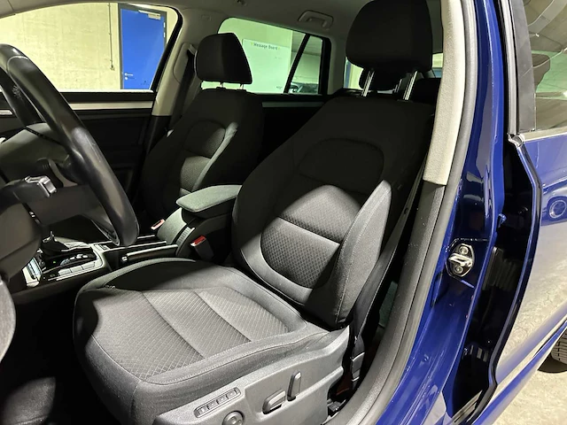 Skoda superb combi 2.0 tsi 200pk automaat sprint pro 200pk 2014, pk-349-k - afbeelding 37 van  46