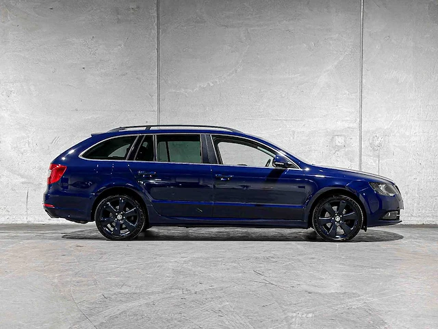 Skoda superb combi 2.0 tsi 200pk automaat sprint pro 200pk 2014, pk-349-k - afbeelding 45 van  46