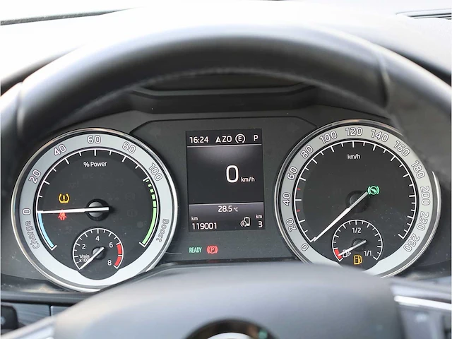Skoda superb combi iv 1.4 tsi phev 218pk automaat 2020 - afbeelding 13 van  32