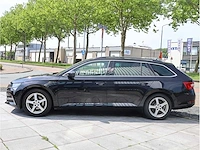Skoda superb combi iv 1.4 tsi phev 218pk automaat 2020 - afbeelding 12 van  32