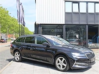 Skoda superb combi iv 1.4 tsi phev 218pk automaat 2020 - afbeelding 30 van  32