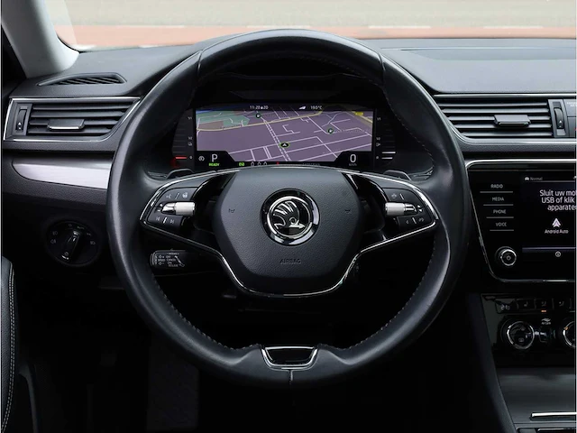 Skoda superb combi iv 1.4 tsi phev 218pk automaat 2021 - afbeelding 11 van  46