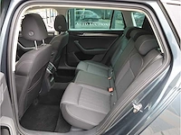 Skoda superb combi iv 1.4 tsi phev 218pk automaat 2021 - afbeelding 41 van  46