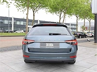 Skoda superb combi iv 1.4 tsi phev 218pk automaat 2021 - afbeelding 34 van  46