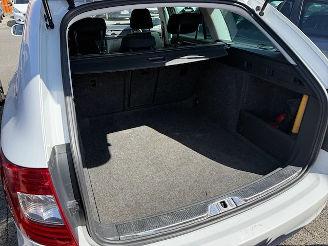 Skoda superb sw 1.6 cr tdi ambition 105, 2014 - afbeelding 11 van  24