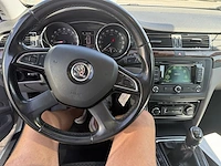 Skoda superb sw 1.6 cr tdi ambition 105, 2014 - afbeelding 24 van  24