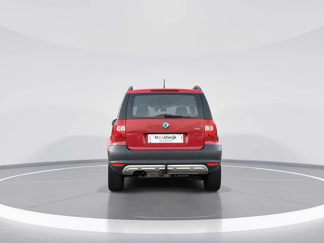 Skoda yeti 1.2 tsi active plus 2010 | 04-lkf-1 i - afbeelding 3 van  27