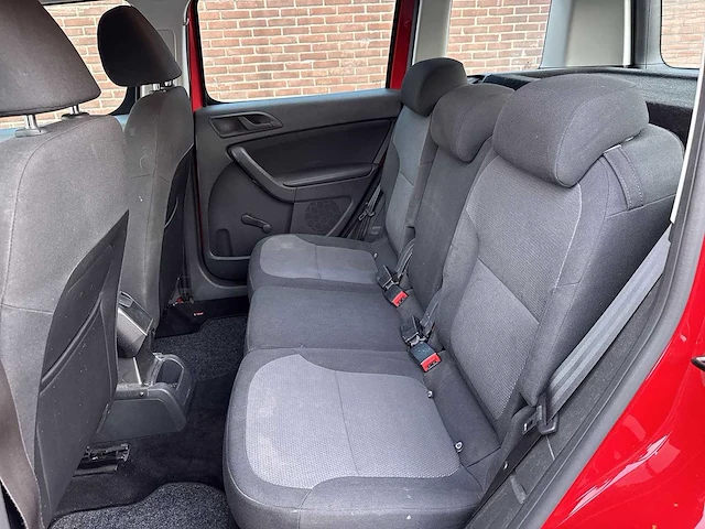 Skoda yeti 1.2 tsi active plus 2010 | 04-lkf-1 i - afbeelding 15 van  27